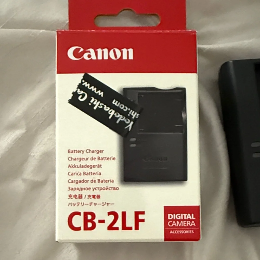 Canon Black Battery Charger